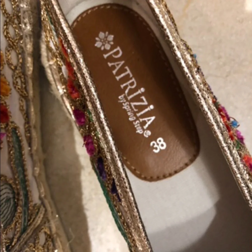 Patrizia By Spring Step Embroidered Espadrilles Size 38